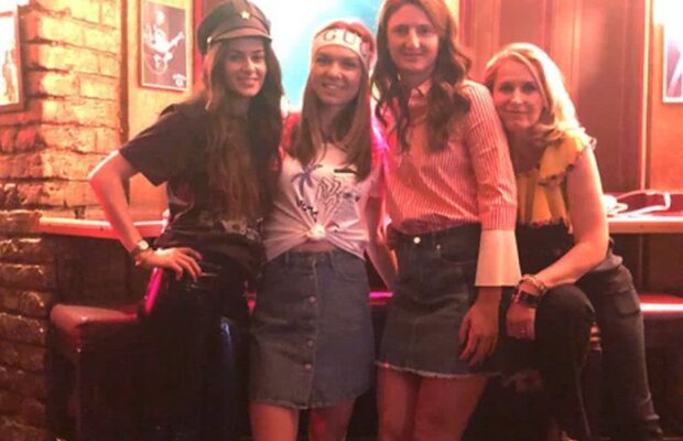 SIMONA HALEP. GALERIE FOTO » Simona Halep, party înainte de turneul de la Madrid » Liderul WTA s-a distrat alături de Begu, Pavel și Alina Tecșor