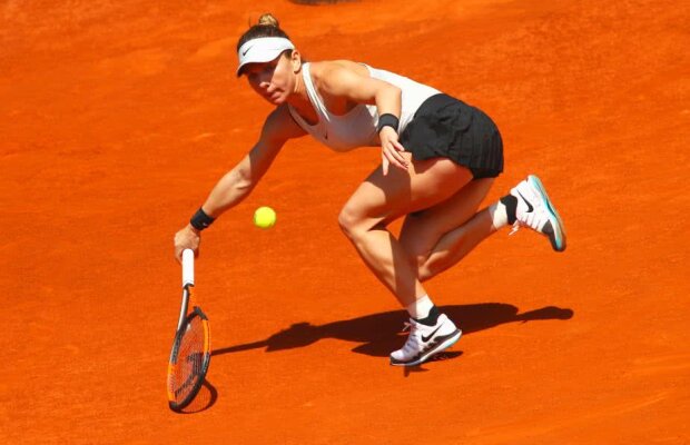 Simona Halep a dezvăluit schimbarea prin care a reușit s-o învingă în doar 50 de minute pe Makarova: "Asta a fost tactica"