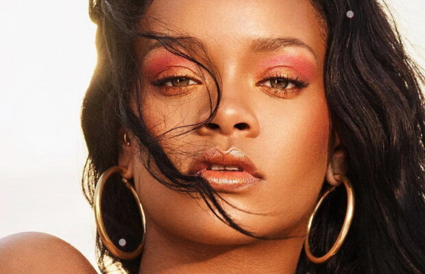 GALERIE FOTO Rihanna, super-senzuală în cele mai sexy fotografii