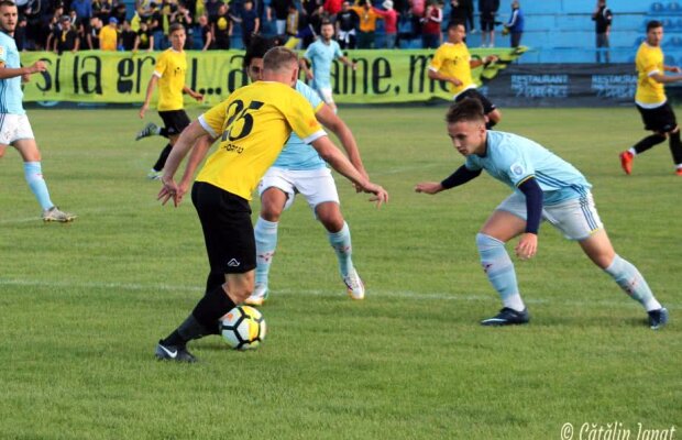 FOTO AS SR Brașov, la un pas de promovarea în Liga 3-a! Fostul dinamovist Sorin Strătilă a făcut spectacol la ultimul meci