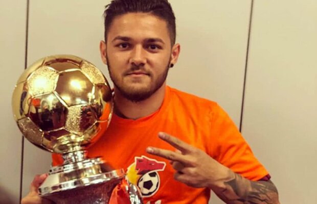 FOTO Alexandru Ioniță a lovit din nou! Fotografia postată azi pe Instagram: "Niciodată n-o să-ți mai fie rău de băutură" ;)