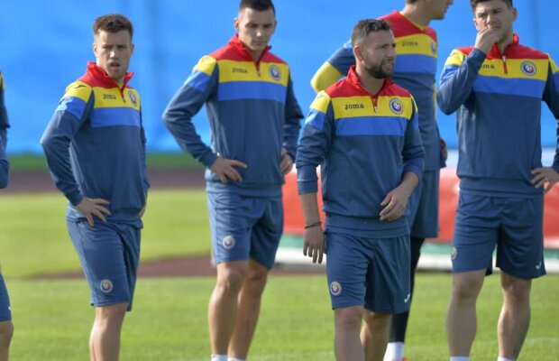Încă un jucător important al naționalei își pregătește retragerea » Ironii din tribună la ultimul meci: "Bă dinozaure, cât ne mai chinui?"