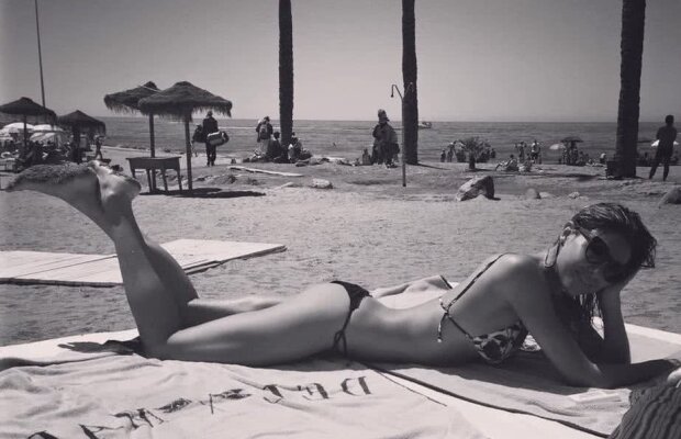 FOTO L-a dus în Bora Bora  » Vacanță de vis pentru Diego Simeone și iubita lui sexy