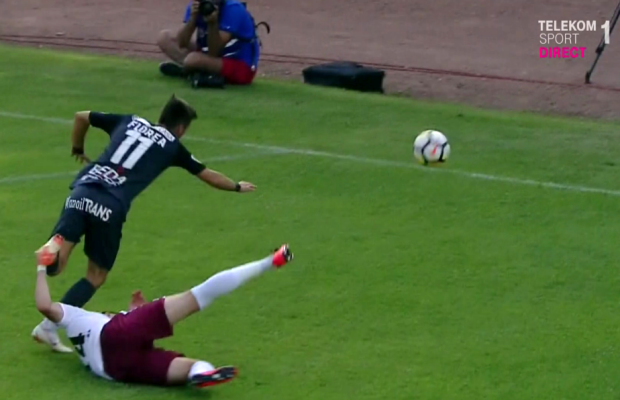 FOTO Eroare a lui Istvan Kovacs în prima repriză a barajului pentru Liga 1! Voluntari, iertată de o eliminare 