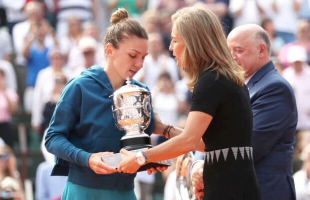 SIMONA HALEP. Charlie Hebdo a reacționat după criticile românilor: "Descoperim cu oroare că europenii n-au niciun umor. Încă un motiv de discordie?"