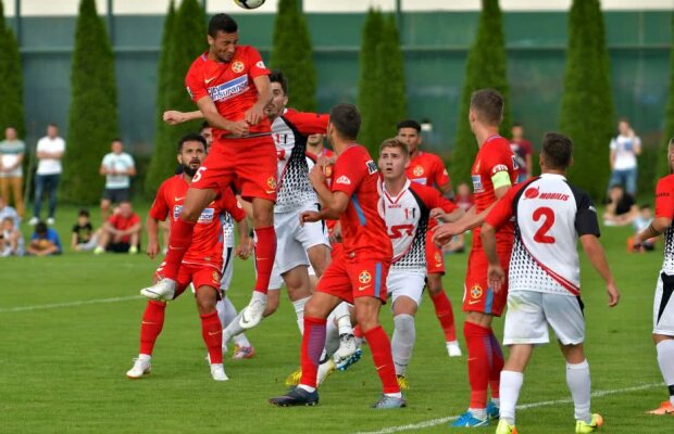 VIDEO+FOTO FCSB a câștigat, dar nu și-a păstrat poarta intactă în fața modestei CS Cornu » Premierele amicalului: Moruțan + 4-3-3