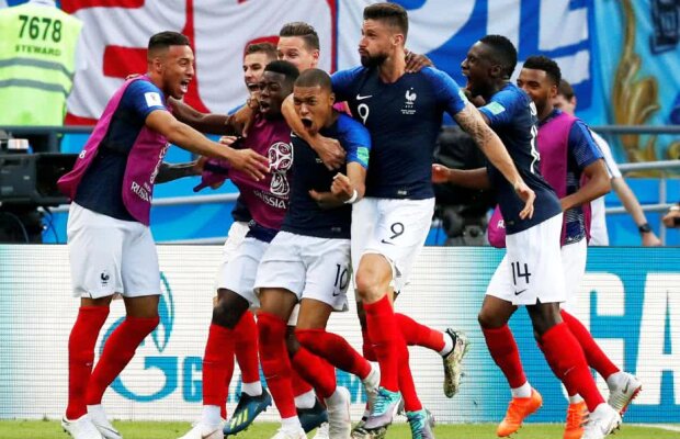 Ioanițoaia despre "nepotul lui Pelé": Cine va fi MVP-ul, francezul Mbappé sau uruguayanul Cavani?