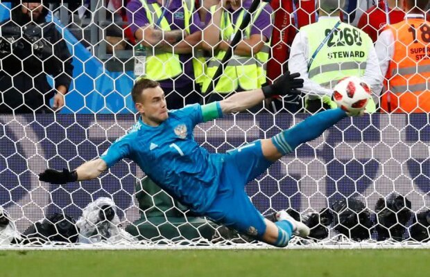 Iașin pentru o zi » Igor Akinfeev a schimbat recordul negativ din Ligă cu titlul de erou al echipei: ”Ne-am apărat mult și am terminat epuizați!”