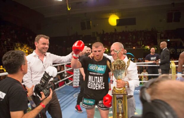 Victorii pe linie pentru români în gala Dynamite Fighting Show! Moroșanu, show cu Freddy Kemayo 