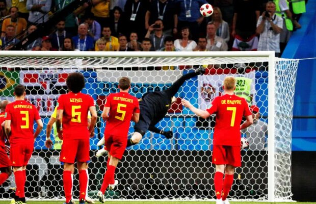 Courtois despre parada de la șutul lui Neymar: "Mi-am spus singur «Ooh la la!». Am fost criticat pe nedrept, am arătat încă o dată cine sunt și de ce sunt aici!"