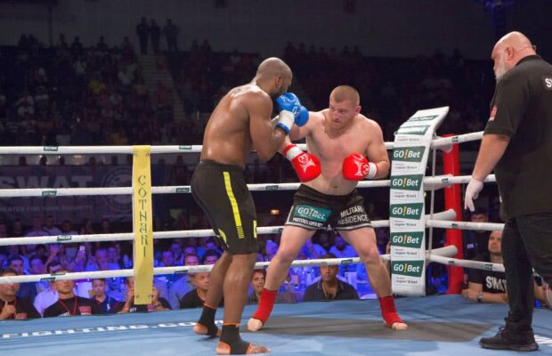 Statistică incredibilă la meciul Moroșanu-Kemayo » Câte lovituri și-au aruncat cei doi gladiatori!