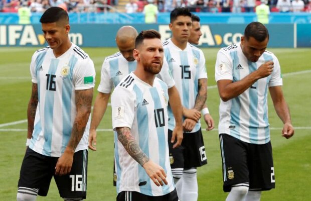 Dezvăluiri incredibile în Argentina! Messi, deranjat că a fost atins de un secund + a ținut un jucător pe bancă pentru că l-a învins la tenis de picior