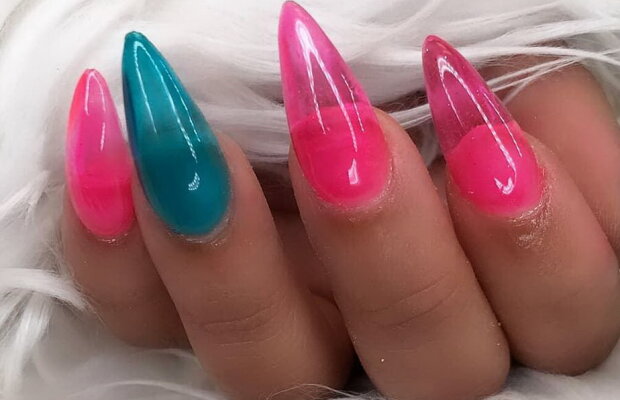 FOTO Tu ai purta așa ceva? Este cel mai nou trend în materie de unghii