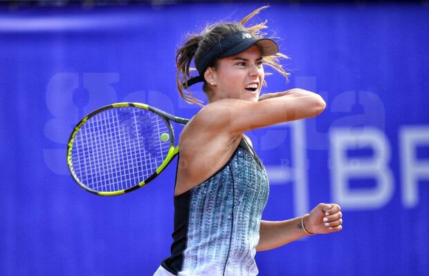 Sorana Cîrstea avansează în "sferturi" la BRD Bucharest Open, după o zi atipică de tenis