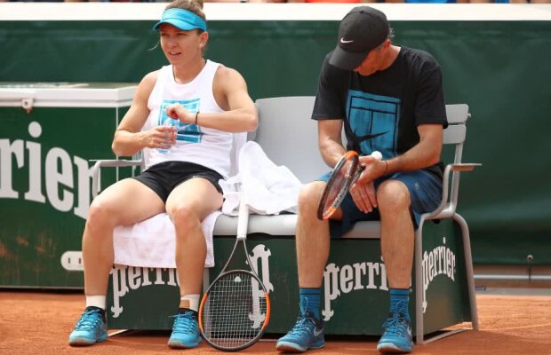 SIMONA HALEP. FOTO Simona Halep și fiica lui Darren Cahill s-au aliat împotriva antrenorului: "Scurtele sunt cea mai bună armă"
