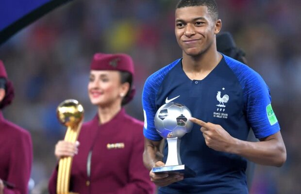 Kylian Mbappe a făcut lista celor 5 favoriți la Balonul de Aur și sunt SURPRIZE MARI: "M-aș pune și pe mine!"