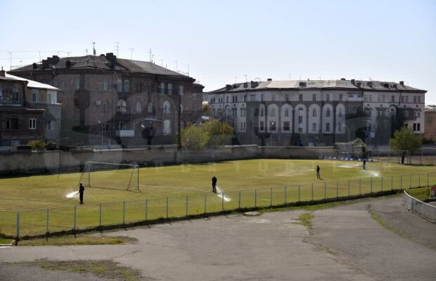 FOTO Totul despre adversara CFR-ului din Europa League, Alashkert Erevan: "O echipă dintr-un cartier mărginaş. La Călăraşi e Santiago Bernabeu, iar la Slobozia e San Siro în comparaţie cu pseudostadionul lor!"
