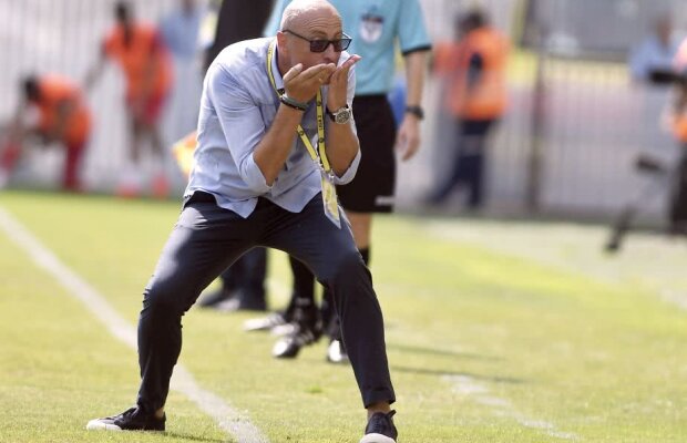 Contre la Petrolul după debutul slab în Liga 2! Băgat în ședință de fani, Grozavu iese la atac: "E inuman! E o bătaie de joc la adresa fotbalului"