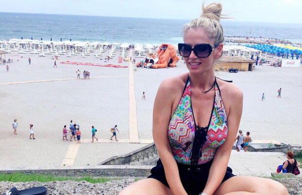 GALERIE FOTO Andreea Bănică, fotografii senzaționale de la mare!