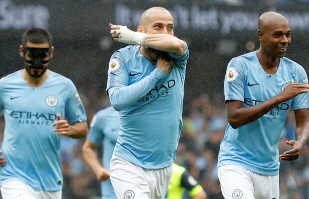 MANCHESTER CITY - HUDDERSFIELD 6-1 // FOTO Guardiola demolează Premier League: hat-trick de senzație Aguero + gestul superb al lui David Silva pentru copilul său născut prematur 