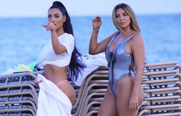 FOTO Kim Kardashian arată superb, dar stai să-i vezi prietena! 