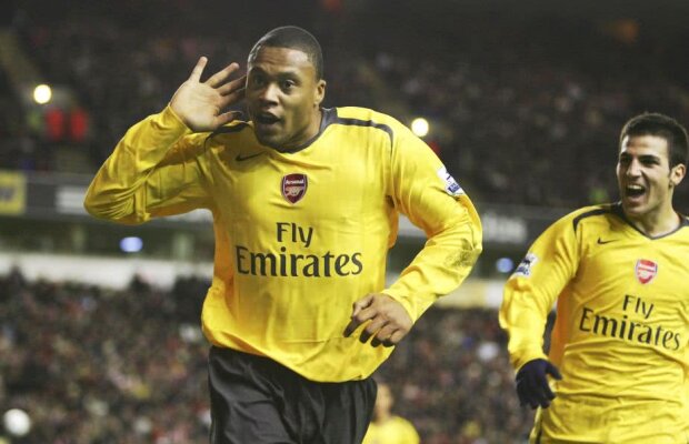FOTO Julio Baptista s-a pozat fără tricou în sala de forță » Cum arată acum "Bestia" care speria lumea fotbalului în tricoul Realului sau al lui Arsenal 