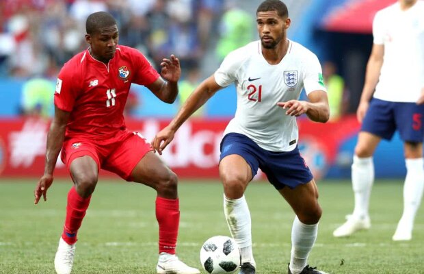 VIDEO Dinamo i-a găsit înlocuitor lui Mahlangu » Un jucător care a evoluat la CM 2018 va semna cu echipa lui Bratu!