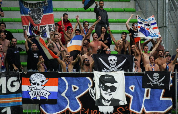 Doi suporteri ai lui Caen au făcut dragoste între două autobuze după o decizie neașteptată a organizatorilor