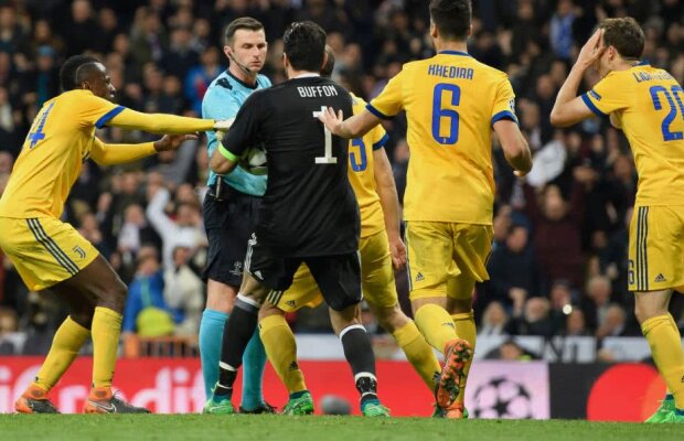 Se reabilitează la FCSB - Rapid Viena » La 4 luni după ce a creat un scandal imens, "centralul" Michael Oliver a primit un nou meci din partea UEFA