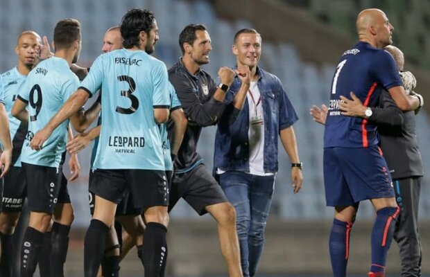 CFR CLUJ - DUDELANGE 2-3 // Antrenorul luxemburghezilor amplifică umilința campioanei: "8 fotbaliști lucrează. E o problemă, trebuie să își reducă programul pentru grupele EL"