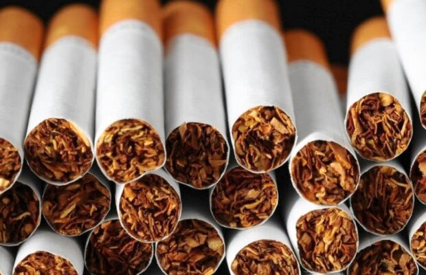 Cel mai vechi viciu din fotbal! Florinel Coman a avut de unde să se inspire: 20 de fumători înrăiți din fotbalul românesc și internațional 