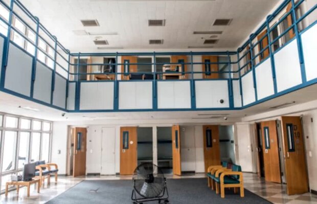 VIDEO Cum arată cele mai luxoase închisori din lume