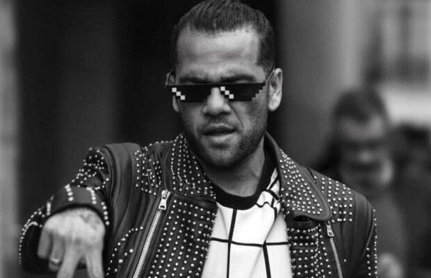 VIDEO+FOTO Dar să vezi cum e pe tocuri! :)) Dani Alves a încălțat pantofii soției și a defilat prin casă