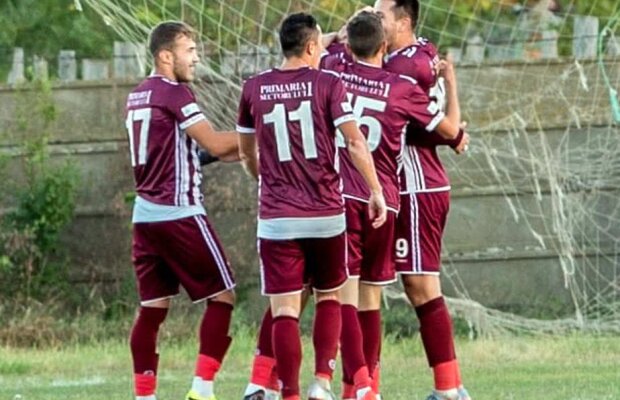 VIDEO Omul de afaceri care a fugit de Rapid: "Când am văzut ce s-a întâmplat, n-am vrut să mai aud de echipă"