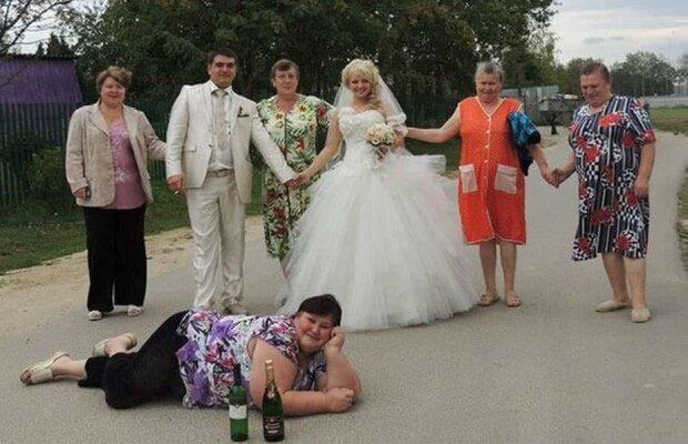 FOTO Cele mai haioase fotografii de la nunți! S-au jucat prea mult în Photoshop :)