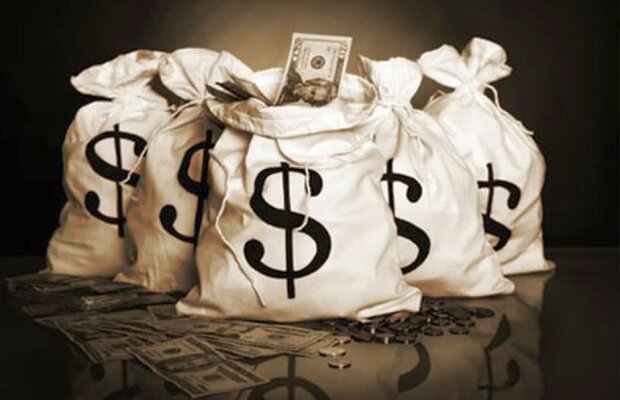 Noua mină de aur din fotbalul românesc! Jucătorii care pot aduce o avere clubului de care aparțin: "5 milioane e doar piciorul lui stâng"