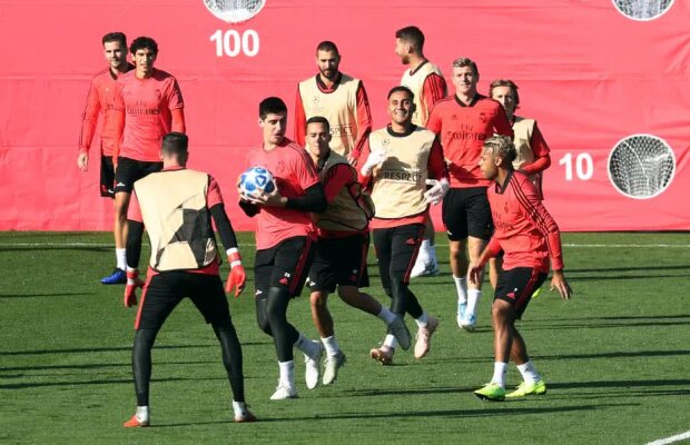 Reacție vehementă în vestiarul lui Real Madrid! Un greu al spaniolilor se opune schimbării de antrenor: "Am plecat pentru a nu mai trăi așa ceva" » Pe cine vrea la echipă