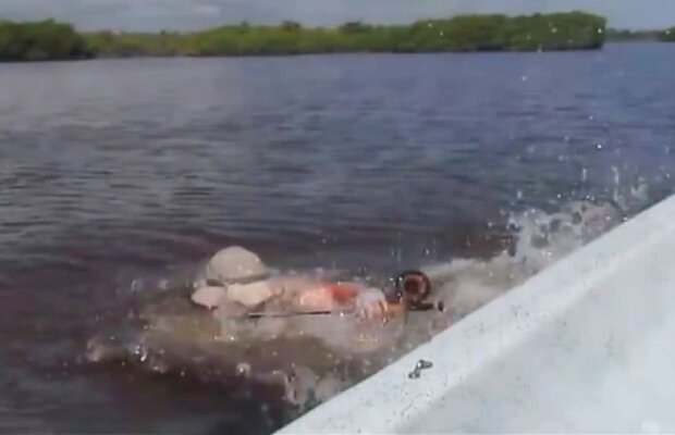 GSP LIVE // VIDEO Poveste pescărească cu Marius Măldărășanu în rolul principal: "Nu am fost atent" :) 