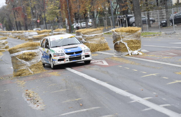 GALERIE FOTO Show grandios pe Kiseleff » Lucian Răduț a câștigat Campionatul Naţional de Super Rally de la București