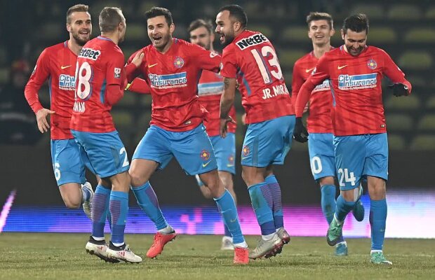 VIDEO+FOTO » FCSB, victorie facilă cu Viitorul lui Gică Hagi, scor 2-0 » Roș-albaștrii s-au apropiat de liderul CFR Cluj