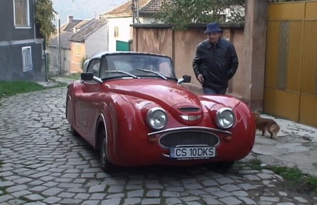 FOTO Un român și-a construit singur dintr-o Dacie o decapotabilă. Imagini uimitoare cu mașina