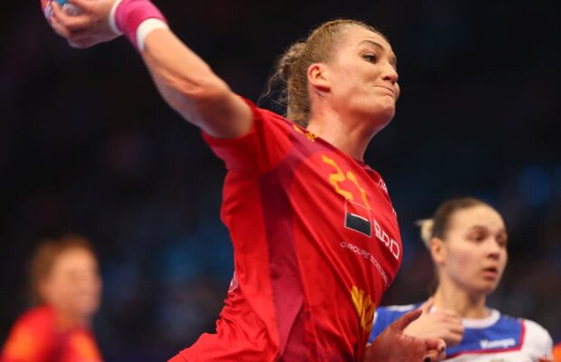 Crina Pintea a negociat cu CSM București înainte de a semna cu Gyor » De ce nu s-a realizat transferul