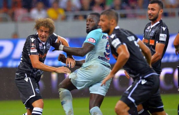 OFICIAL Prima victimă după ședința de azi! Jucătorul care și-a reziliat contractul cu Dinamo + Ce decizie s-a luat în cazul lui Hanca