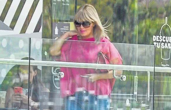 VIDEO Elena Udrea a fost eliberată în ajunul Crăciunului! Primele imagini + reacție: ”Dumnezeu a făcut o minune”