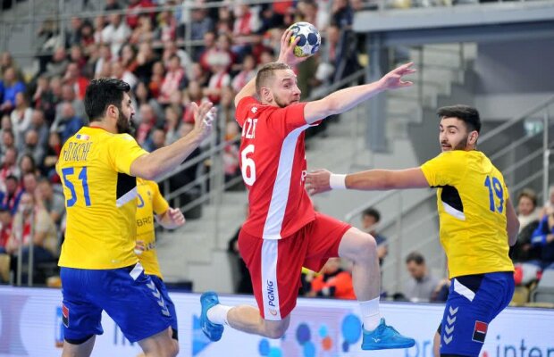 Eșec dramatic pentru naționala de handbal masculin la turneul din Polonia » Am fost egalați cu 17 secunde înainte de final și am pierdut la 7 metri!