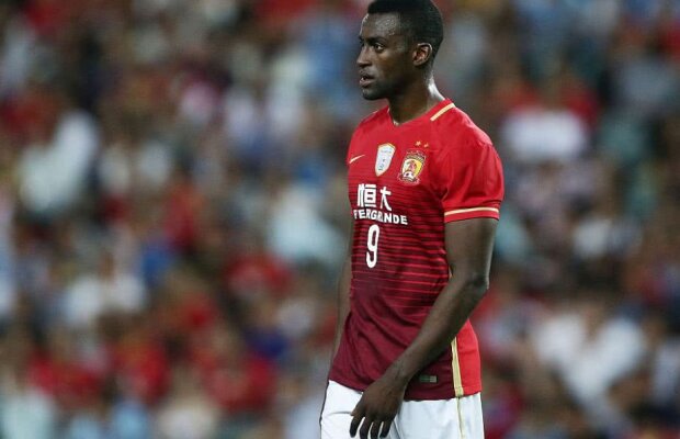 Jackson Martinez trăiește un coșmar! Adevăratul motiv al regresului: "Durează câteva minute, apoi trece şi pot adormi la loc. E ca un ceas deşteptător"