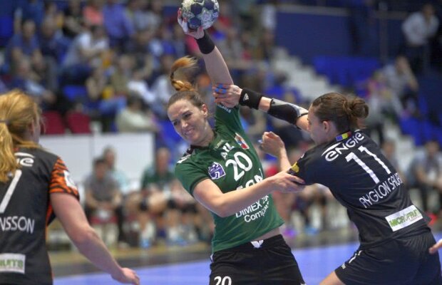 O fostă vicecampioană mondială cu România face ultimul pas în carieră: "Atârnă ridurile deja și nu mai dau bine în pantaloni scurți, la 40 de ani" :)