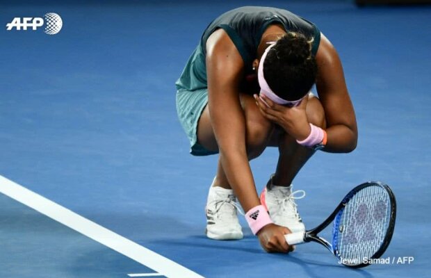 NAOMI OSAKA - PETRA KVITOVA // VIDEO+FOTO Osaka în lacrimi! Japoneza a început să plângă după ce a ratat TREI MINGI DE MECI și a pierdut setul secund