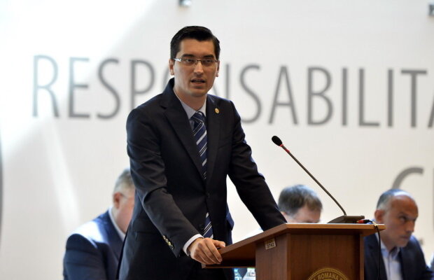 FRF, program de voluntariat pentru EURO 2020 » Ce spune Burleanu despre stadioanele aflate în construcție