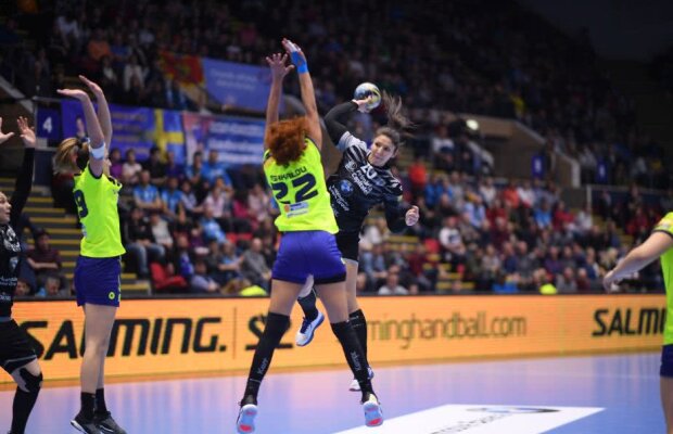 CSM BUCUREȘTI // De ce nu joacă româncele? Explicația antrenorului Dragan Djukic după revolta din vestiarul campioanei